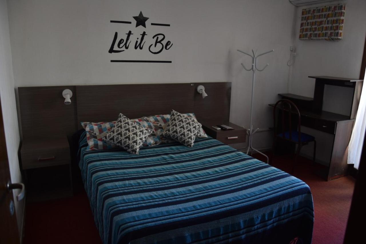 D'Charruas Hostel Concordia Esterno foto